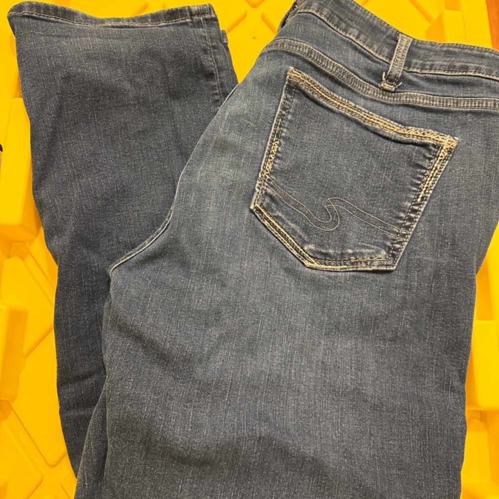 Silver Jeans - Elyse Straight - size 36x30